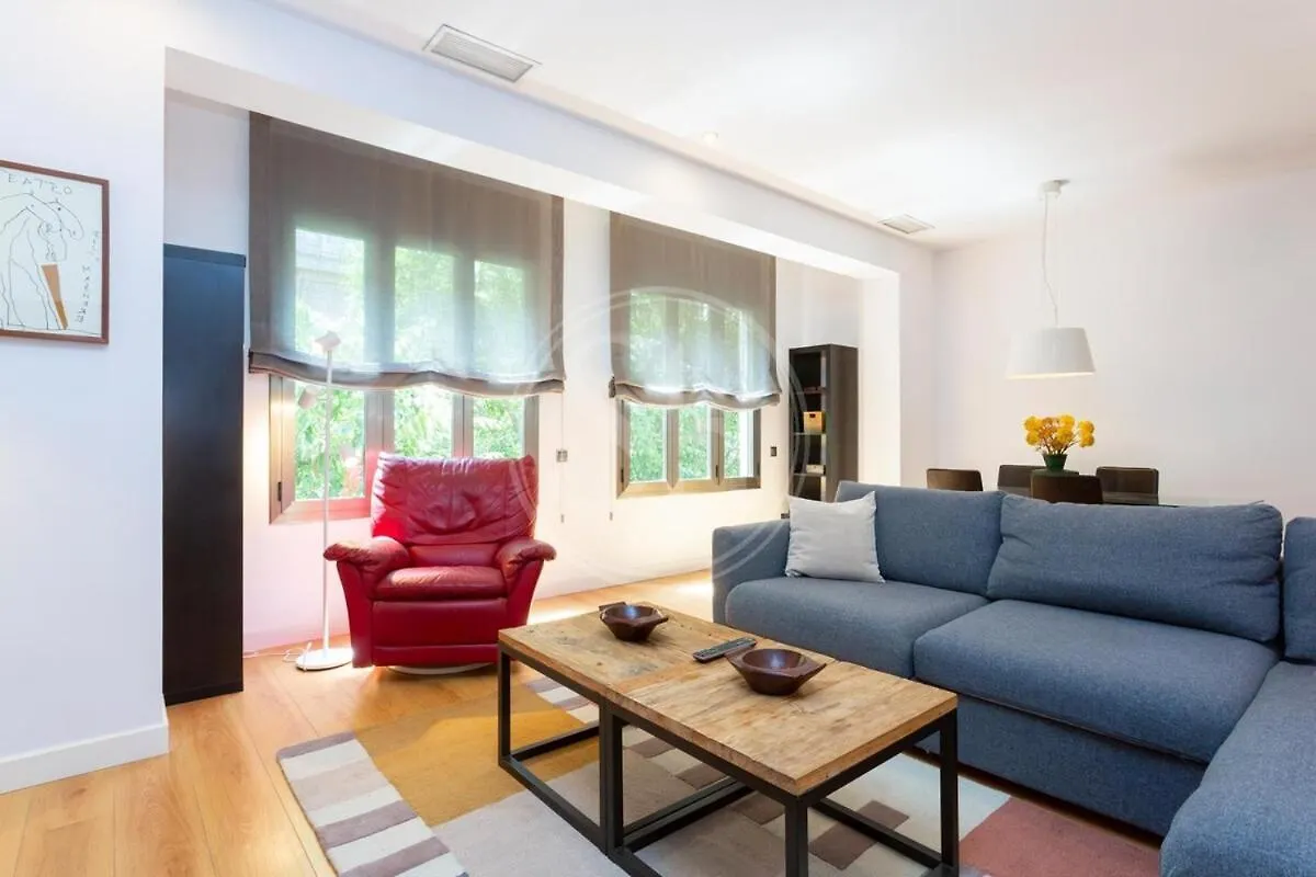 Comodo Apartamento En El Eixample Barcelona 0*,  Španělsko