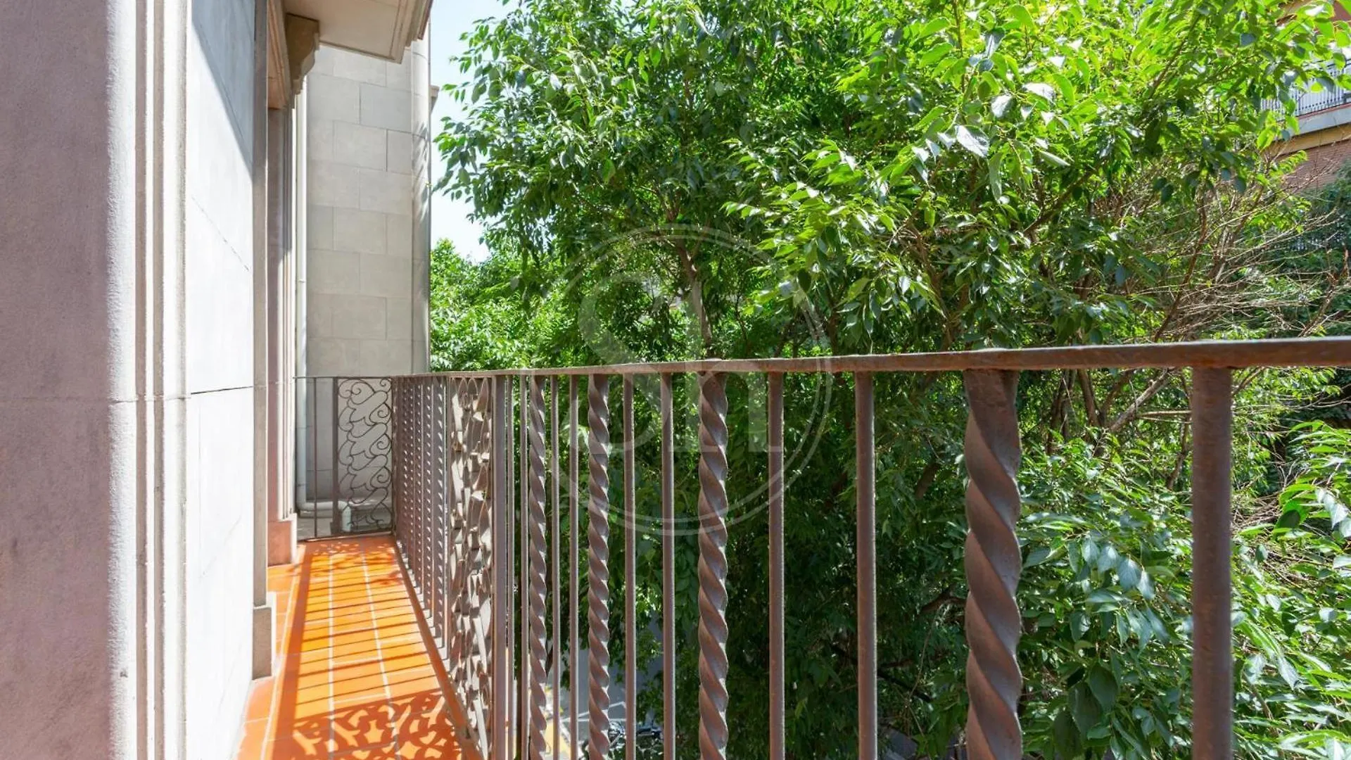 Daire Comodo Apartamento En El Eixample Barselona